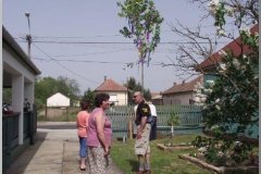 Tavaszköszöntő "batyus majális"