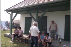 Tavaszköszöntő "batyus majális"