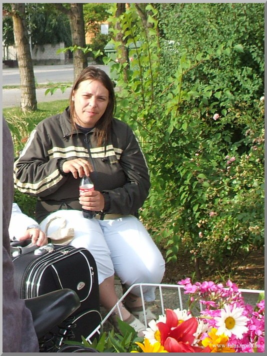 Tövestől tépjük ki!