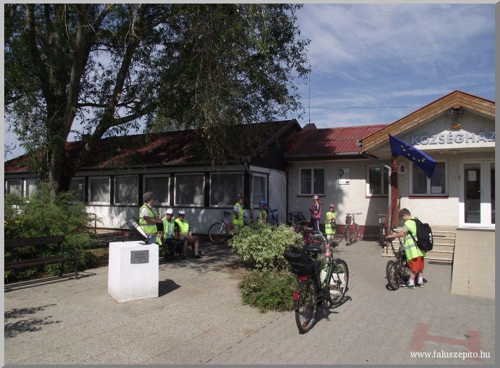 Madarak és fák napja
